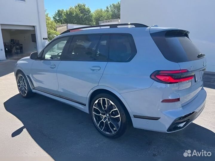 BMW X7 3.0 AT, 2023, 27 500 км