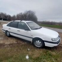 Volkswagen Passat 1.8 MT, 1994, 186 000 км, с пробегом, цена 180 000 руб.