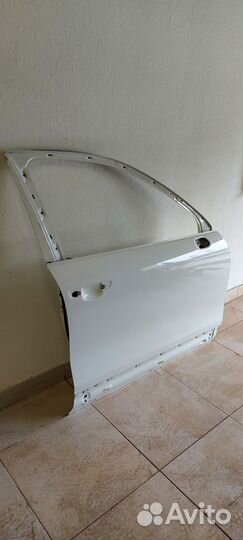 Передняя правая дверь Porsche Cayenne 2 958