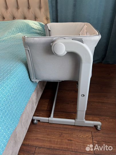 Приставная кроватка chicco next2me magic(люлька)