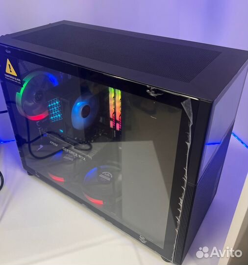 Новый Игровой компьютер со встроеным монитором