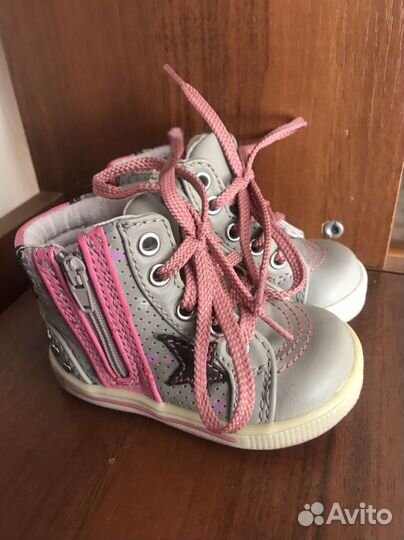 Ботинки демисезонные для девочки 17 размер