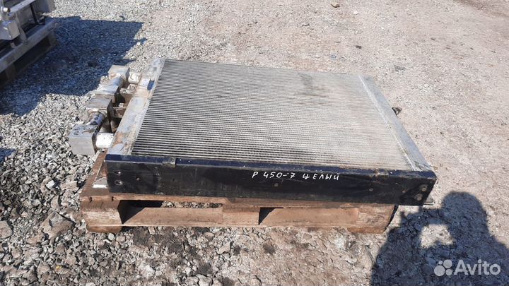Радиатор масляный экскаватора Hyundai R450LC-7