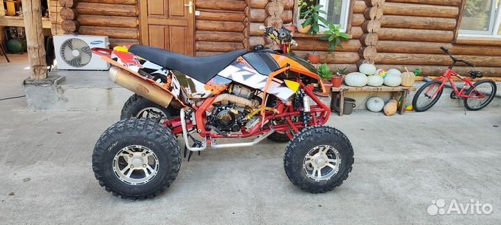 CF Moto Mad Max 300cc (speegear)