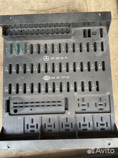 Блок предохранителей 001 543 06 15