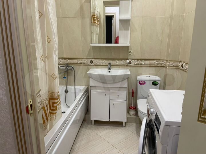 2-к. квартира, 45 м², 7/15 эт.