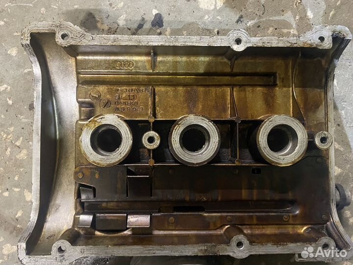 Гбц левая Audi 2.4 2.8