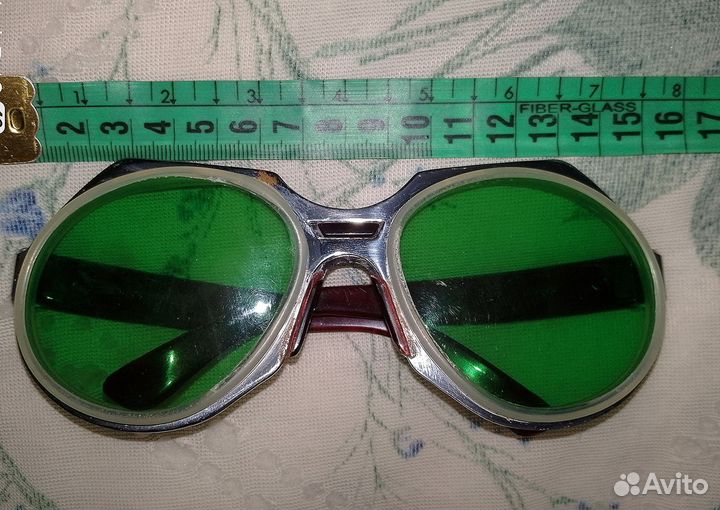 Ретро - очки солнцезащитные