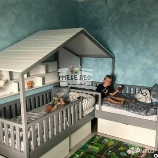 Кровать домик