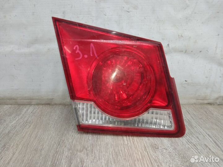 Фонарь задний левый Chevrolet Cruze J300 2009