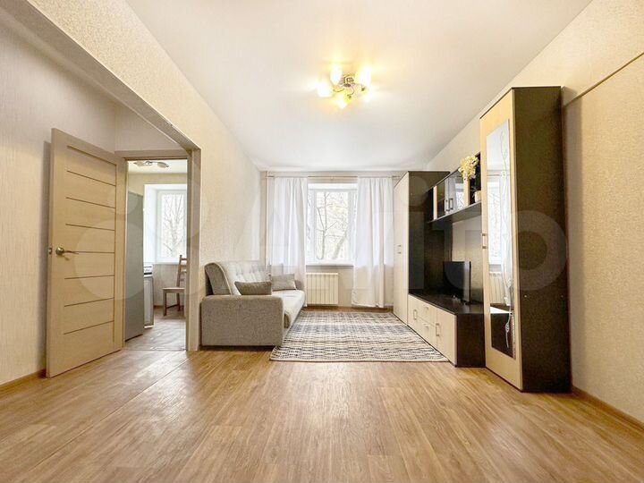 3-к. квартира, 60 м², 1/5 эт.