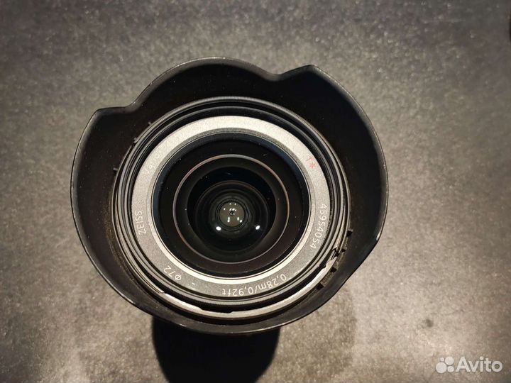 Объектив Sony Carl Zeiss Vario-Tessar T* FE 16-35