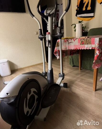 Эллиптический тренажер