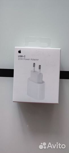 Оригинальный блок зарядки на айфон