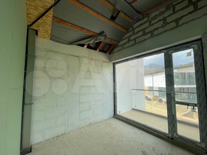 Таунхаус 133,6 м² на участке 1 сот.