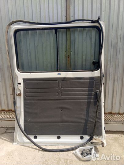 Дверь сдвижная