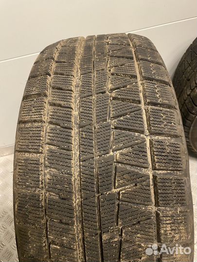 Bridgestone Blizzak Revo GZ 225/50 R17 94S