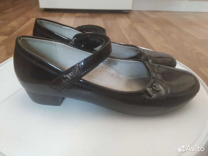 Туфельки на девочку 34р