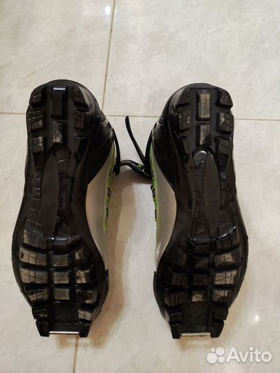 Ботинки для лыжероллеров