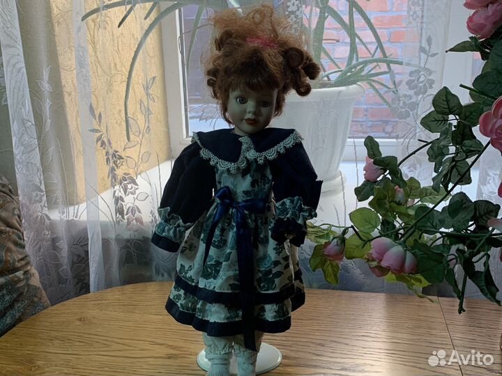 Кукла коллекционная
