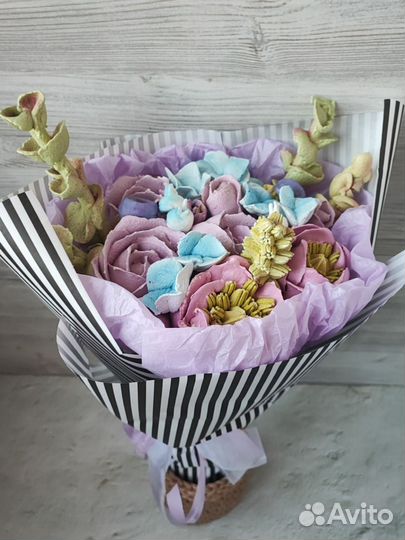 Сладкий букет из зефира