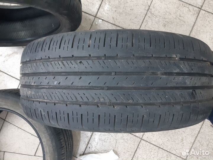 Hankook Dynapro HP2 RA33 245/50 R20