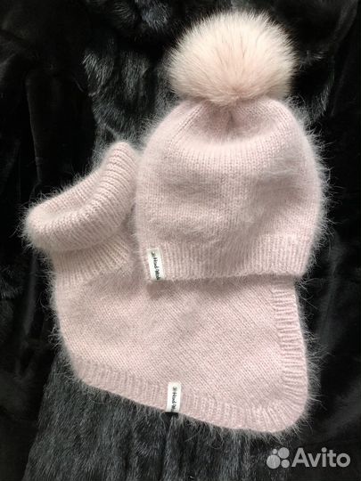 Комплект шапка и снуд