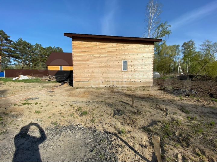 Дом 190 м² на участке 10 сот.