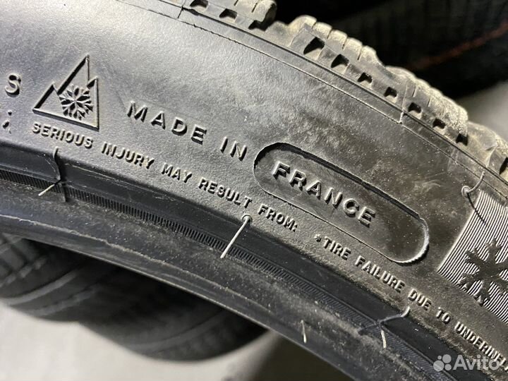 Michelin Pilot Alpin PA4 265/35 R20 99V