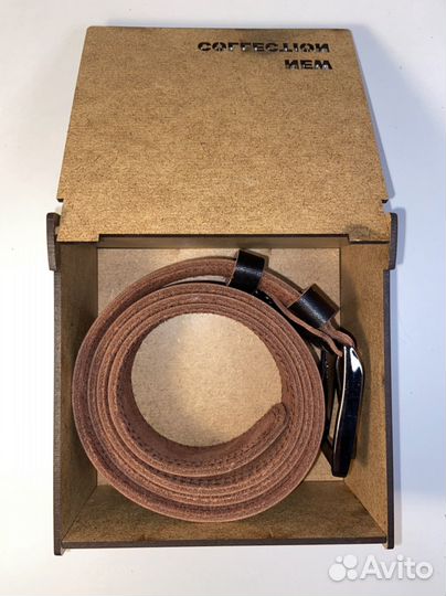 Мужской кожаный ремень