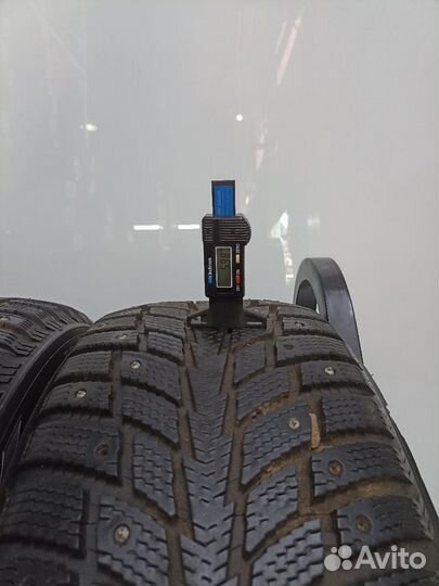 Nokian Tyres Hakkapeliitta 2 255/45 R18