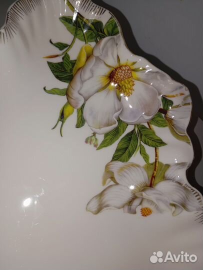 Сервировочное блюдо Elan gallery, цветы