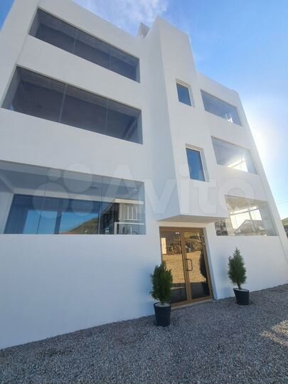 Комната 35 м², 1/3 эт.