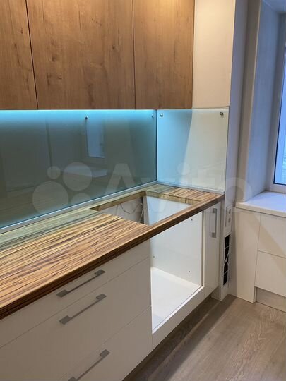 3-к. квартира, 64,3 м², 1/10 эт.