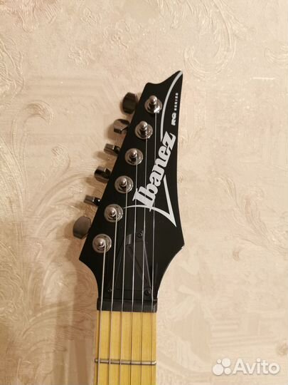 Электро-гитара Ibanez, комбо-усилитель,шнур,чехол