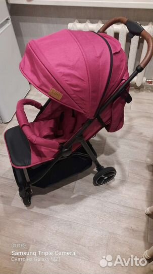 Коляска прогулочная