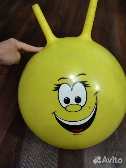 Мяч прыгун, фитбол, с рожками, гимнастический