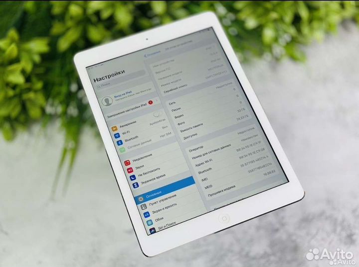 Apple iPad air 32 Gb LTE Silver