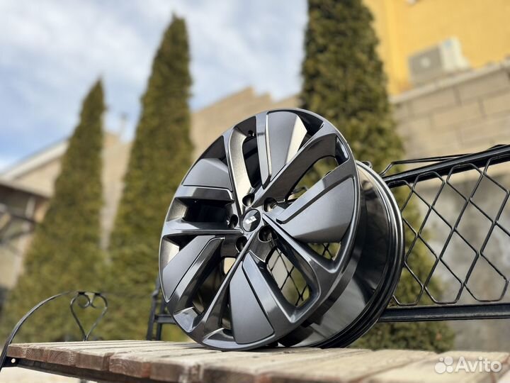 Диски R21 5x120 LI7 Li9