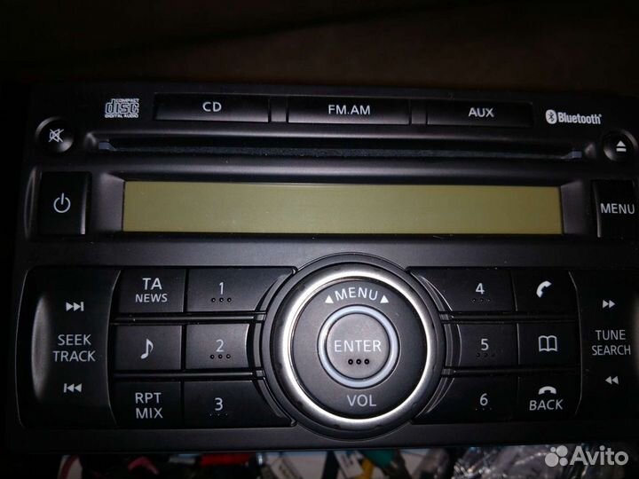 Штатная магнитола Ниссан