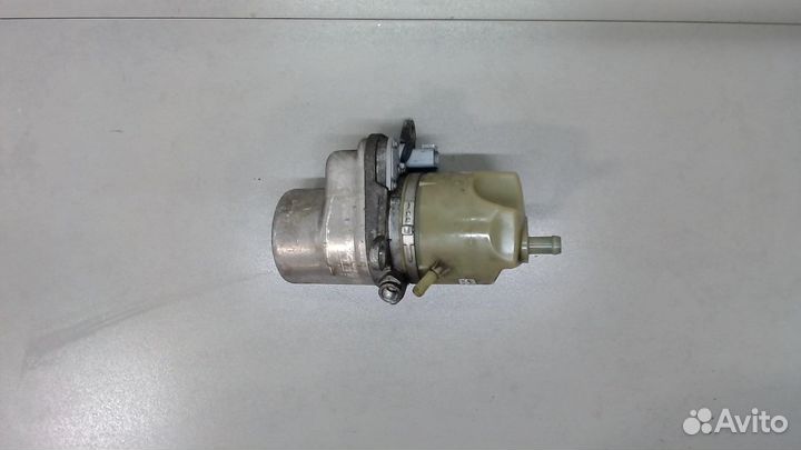 Насос усилителя руля Volvo V50, 2005