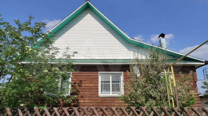 Дом 58 м² на участке 12 сот.