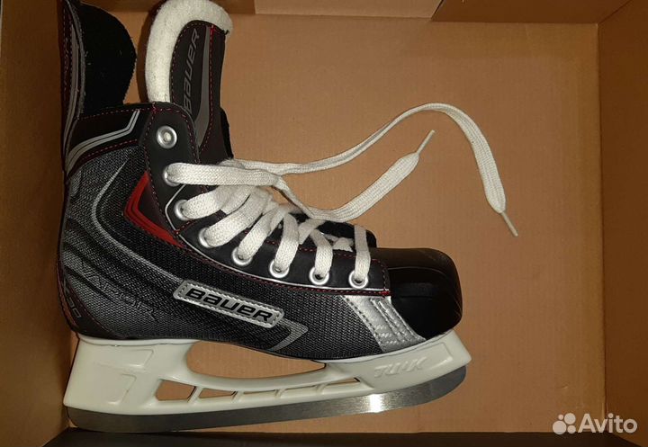 Хоккейные коньки bauer vapor x 30 (новые р. 36,5)