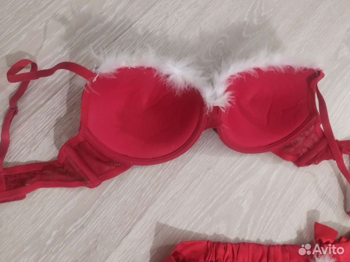 Новый комплект нижнего белья новый р.48-50