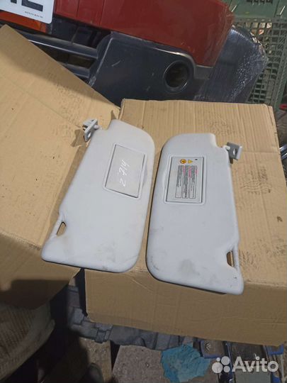 Солнцезащитный козырек от Ниссан Кашкай J10