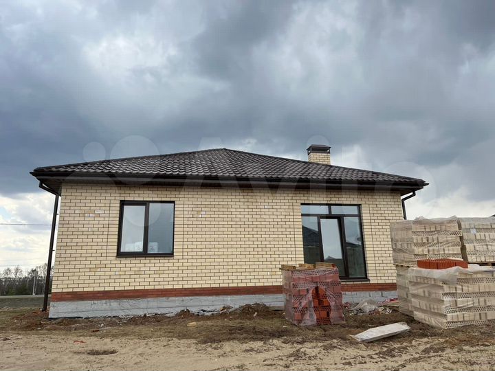 Коттедж 105 м² на участке 7 сот.