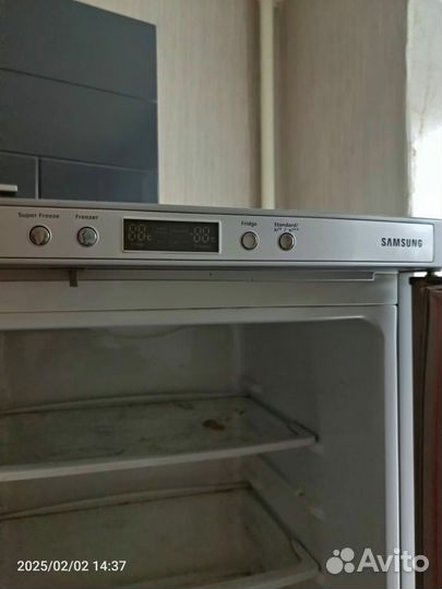 Холодильник samsung