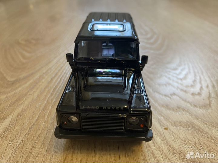 Модель Land Rover Defender