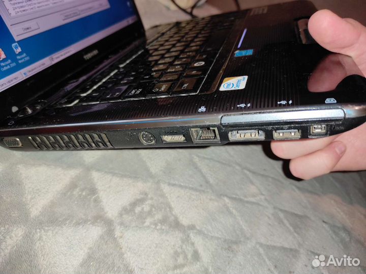 Ноутбук toshiba