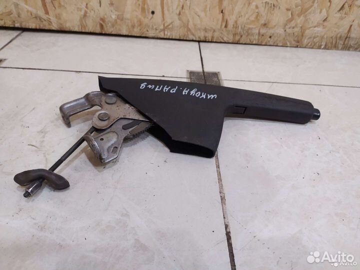 Ручник Skoda Rapid